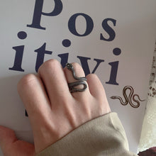 Load image into Gallery viewer, Trendy Masculine Dark Punk Women's Ring