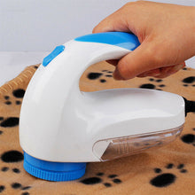 Load image into Gallery viewer, Lint Remover And Fabric Shaver, Electric Portable Sweater Pill Defuzzer Fuzz Balls Remover, For Clothes, Ouch, Blanket, Curtain, Legging
