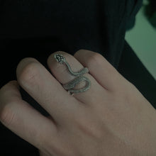 Load image into Gallery viewer, Trendy Masculine Dark Punk Women's Ring