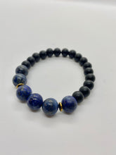 Load image into Gallery viewer, Tiger Blue/Onyx Bracelet