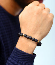 Load image into Gallery viewer, Stoned Matte Gold Touch Bracelet