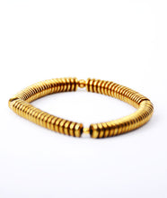 Load image into Gallery viewer, String Feel Gold Steel Bracelet