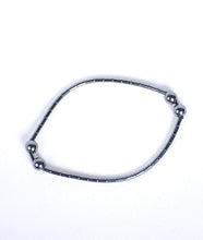 Load image into Gallery viewer, Tiny Grey Steel Bracelet "Posh Series"